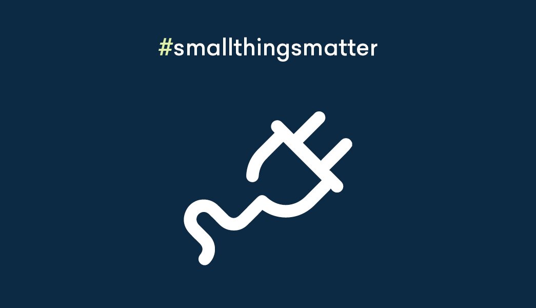 Das Bild zeigt den Hashtag "smallthingsmatter". Dort drunter ist ein Stecker abgebildet.