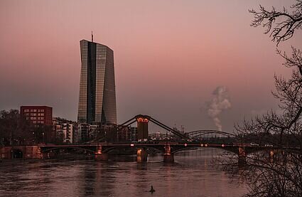 Zeedin Blog | Vermögen und Investment | Hauck Aufhäuser Lampe