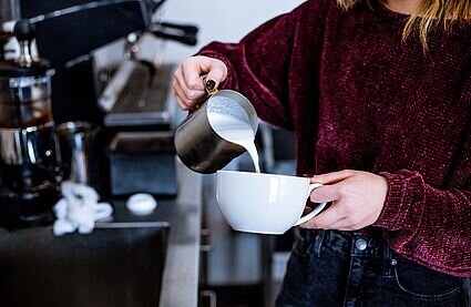 Zeedin Blog | #ZoomIn with Zeedin | Hauck Aufhäuser Lampe Privatbank